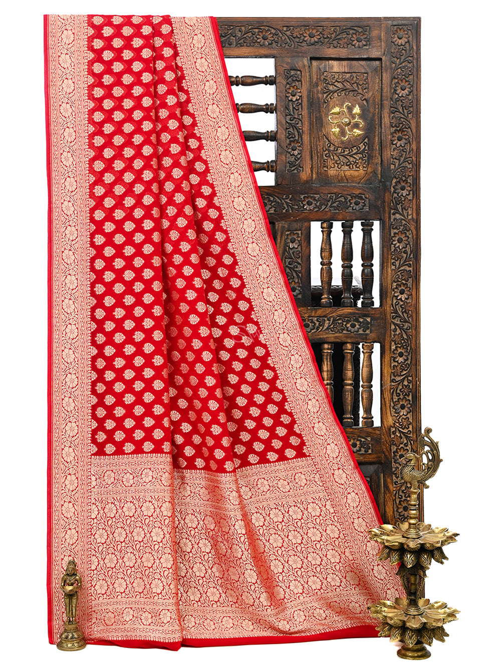 Red Booti Khaddi Georgette Handloom Banarasi Saree - Sacred Weaves