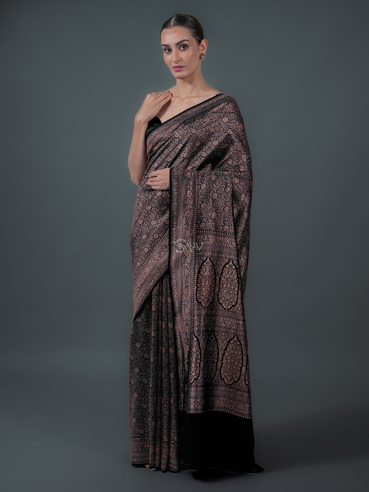 Black Jaal Crepe Silk Handloom Banarasi Saree - Sacred Weaves