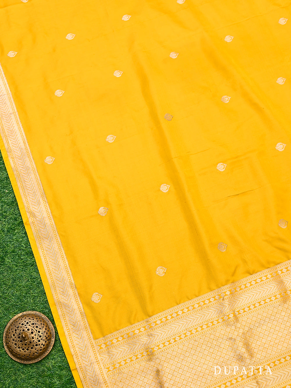 Yellow Tanchoi Silk Handloom Banarasi Suit