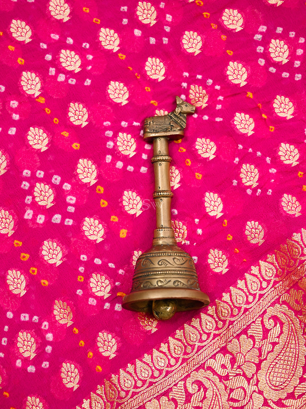 Magenta Bandhani Khaddi Georgette Handloom Banarasi Suit