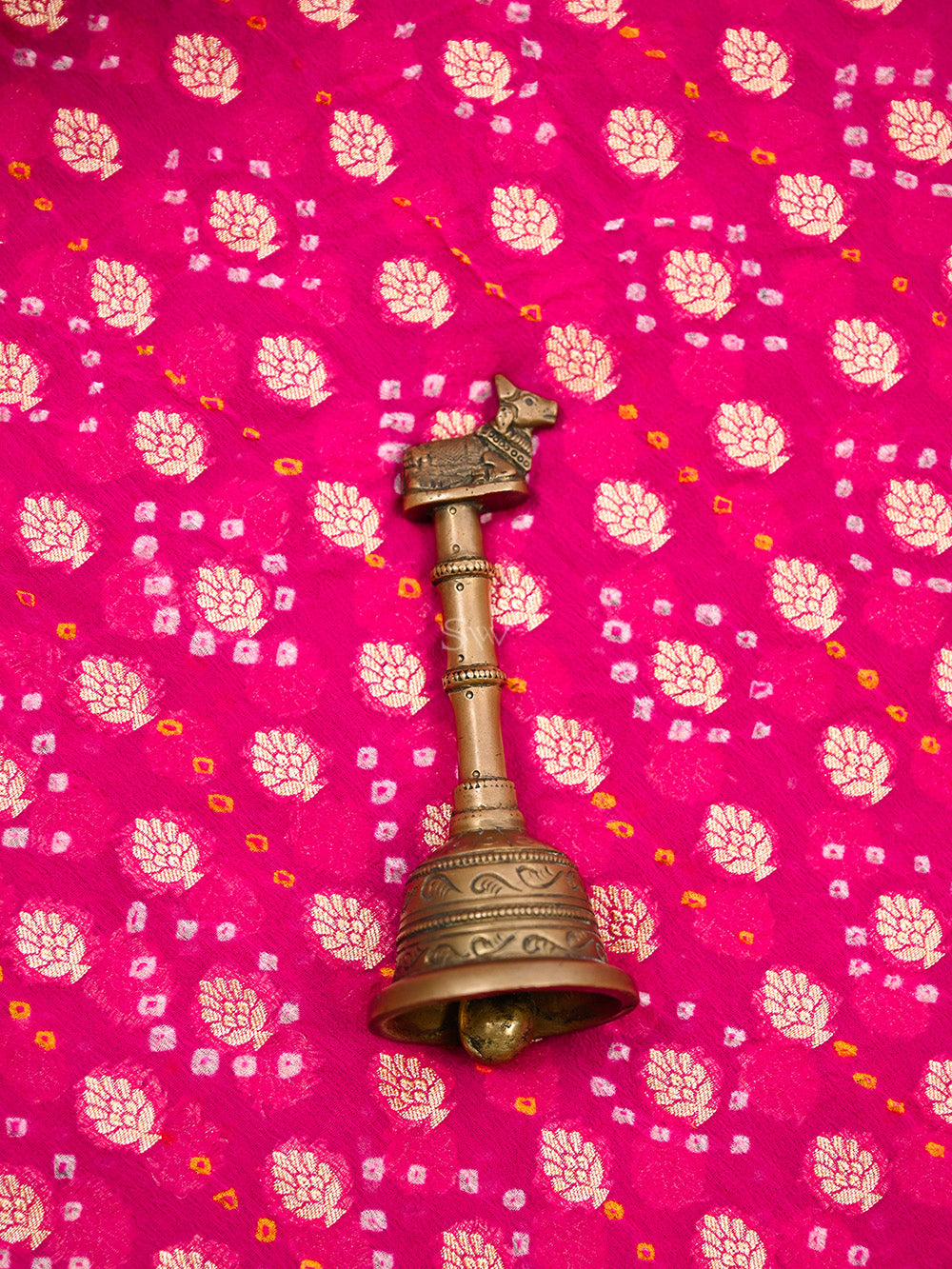 Magenta Bandhani Khaddi Georgette Handloom Banarasi Suit