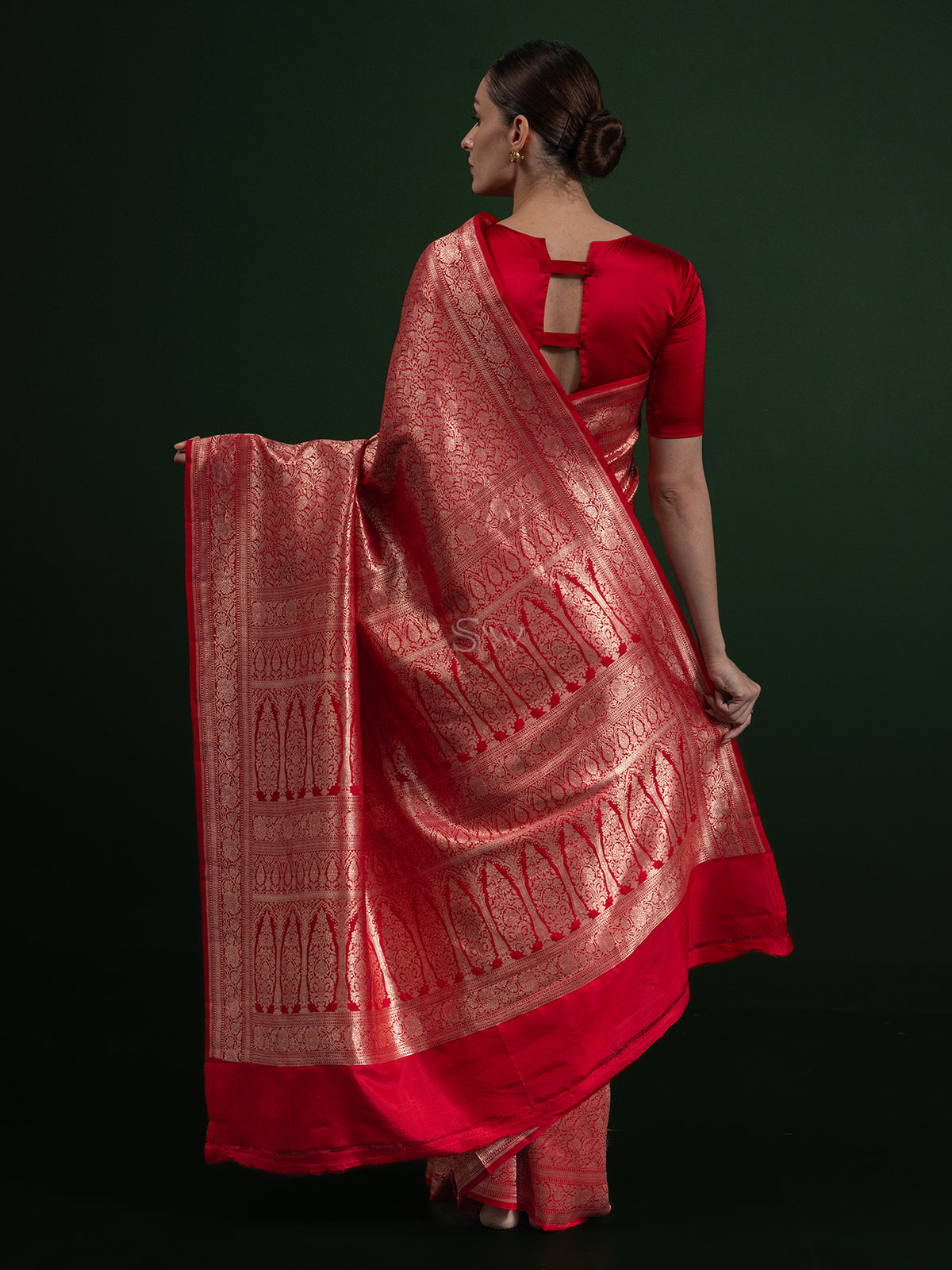 Red Katan Silk Brocade Handloom Banarasi Saree - Sacred Weaves