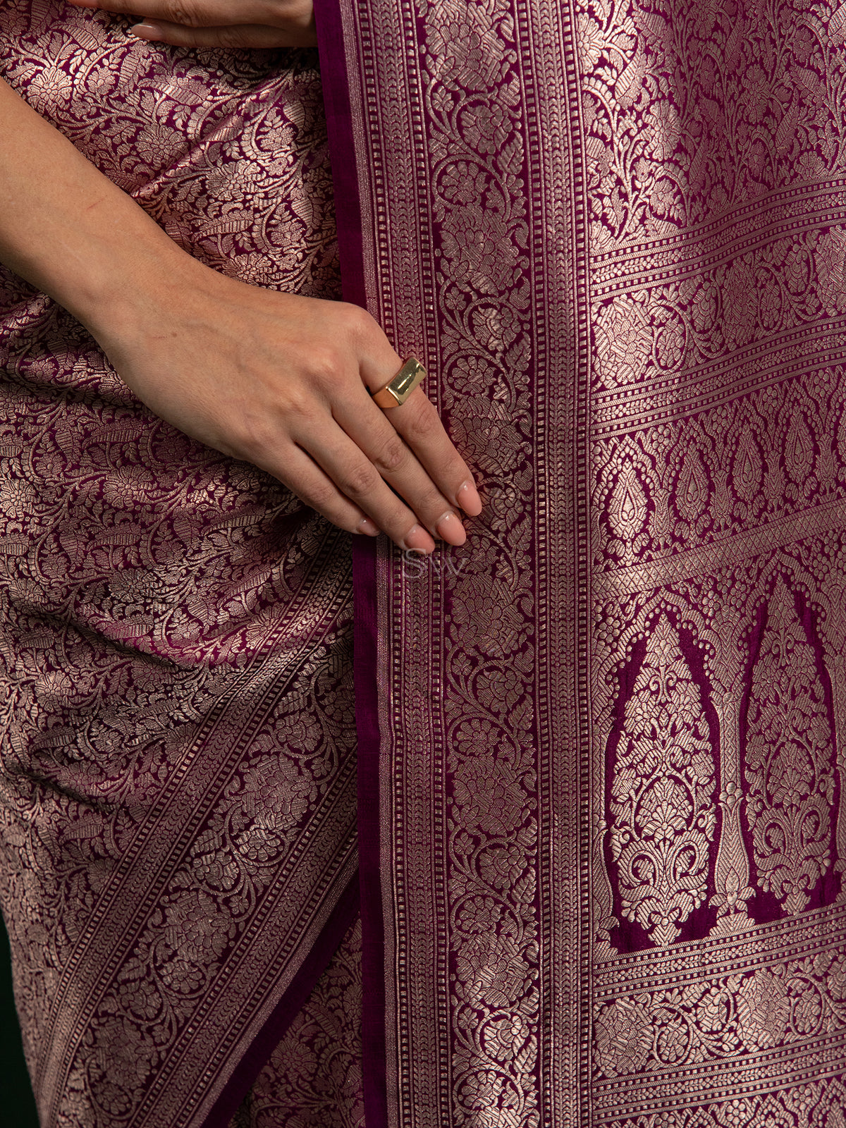 Dark Magenta Katan Silk Brocade Handloom Banarasi Saree - Sacred Weaves