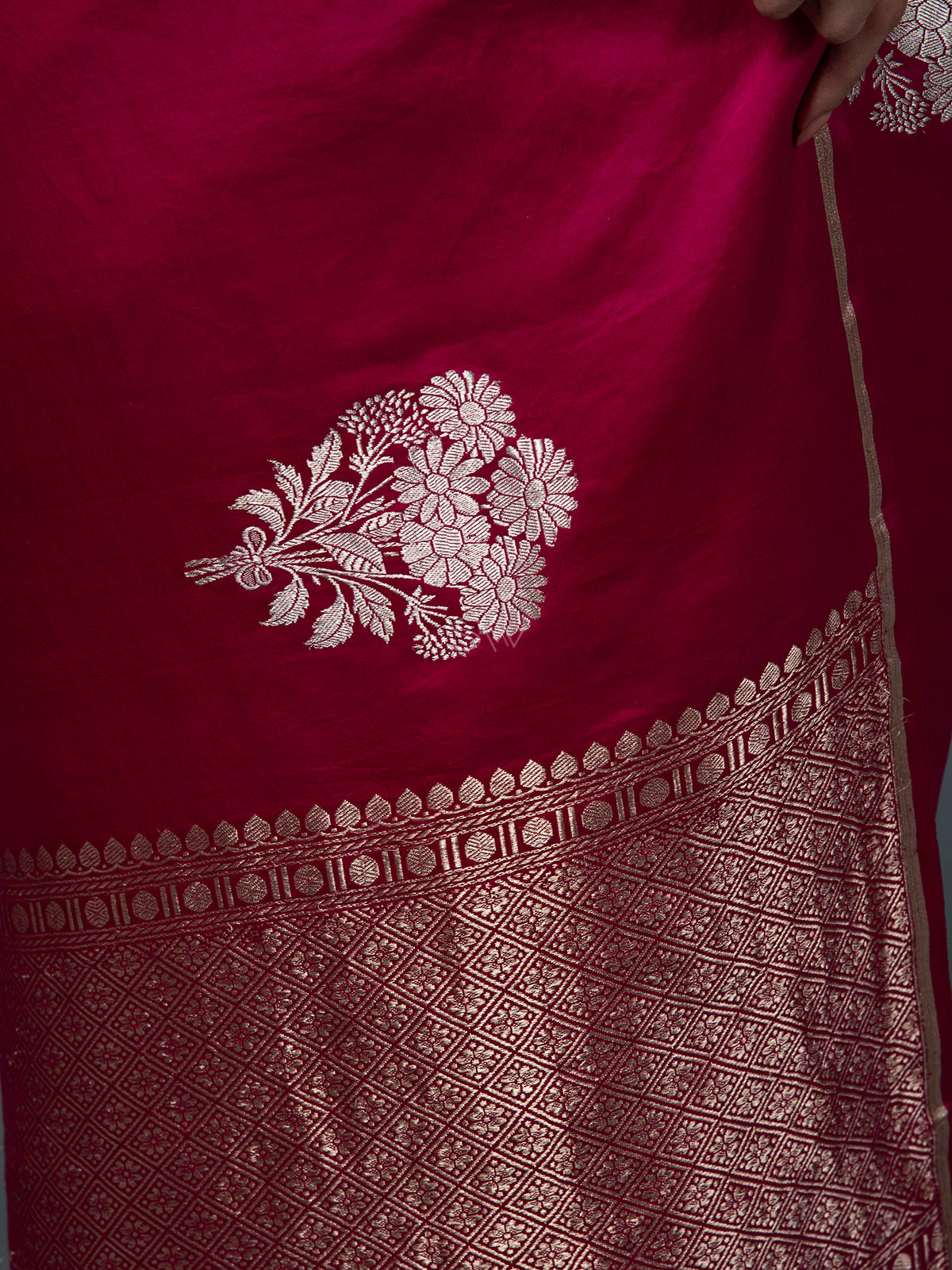 Magenta Boota Satin Silk Handloom Banarasi Saree - Sacred Weaves