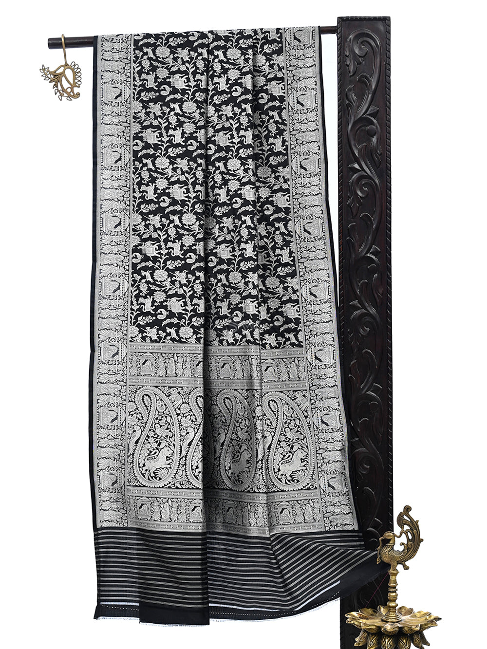 Black Shikargah Jaal Katan Silk Handloom Banarasi Dupatta