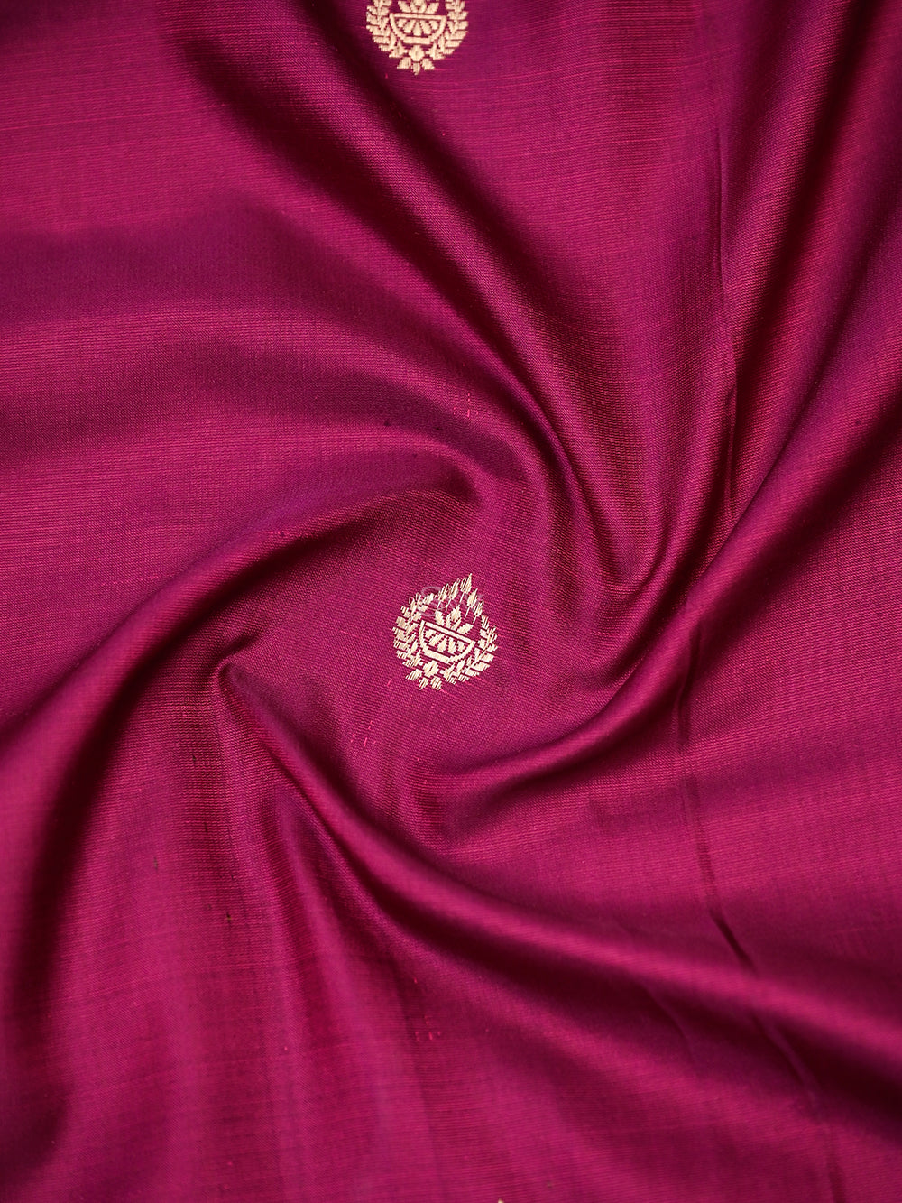 Dark Magenta Tanchoi Silk Handloom Banarasi Suit