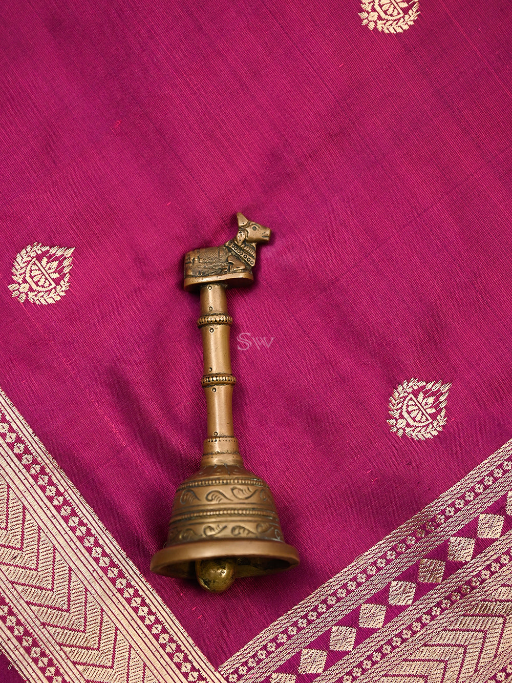 Dark Magenta Tanchoi Silk Handloom Banarasi Suit