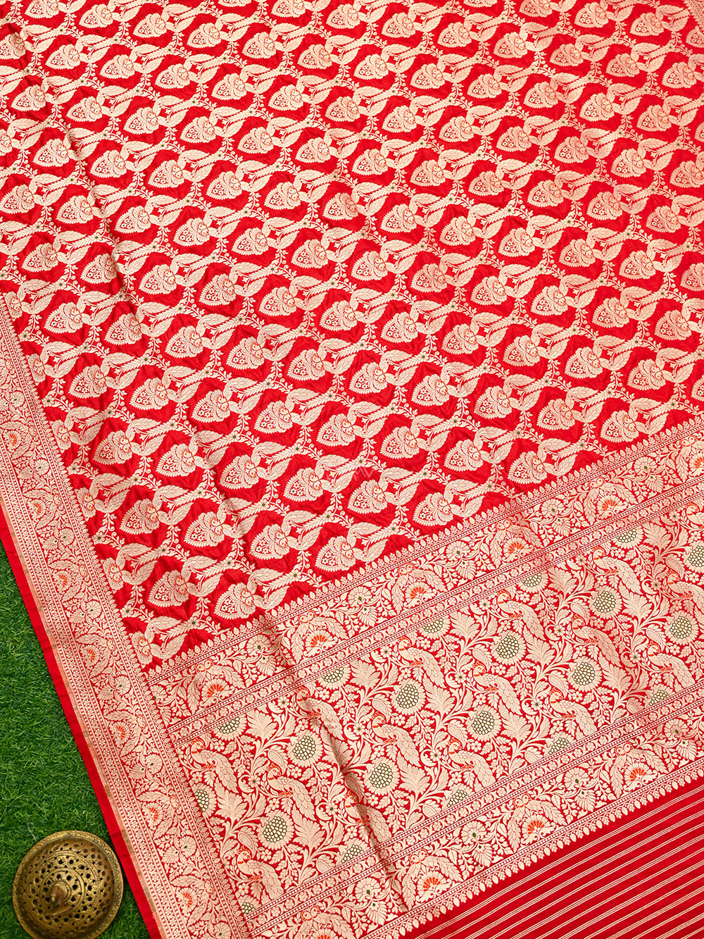 Maroon Shikargah Brocade Katan Silk Handloom Banarasi Dupatta