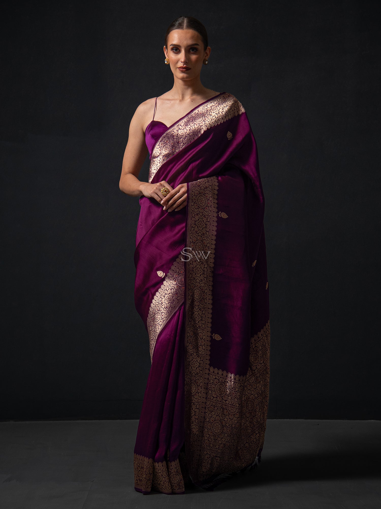 Wine Organza Silk Handloom Banarasi Saree - Sacred Weaves