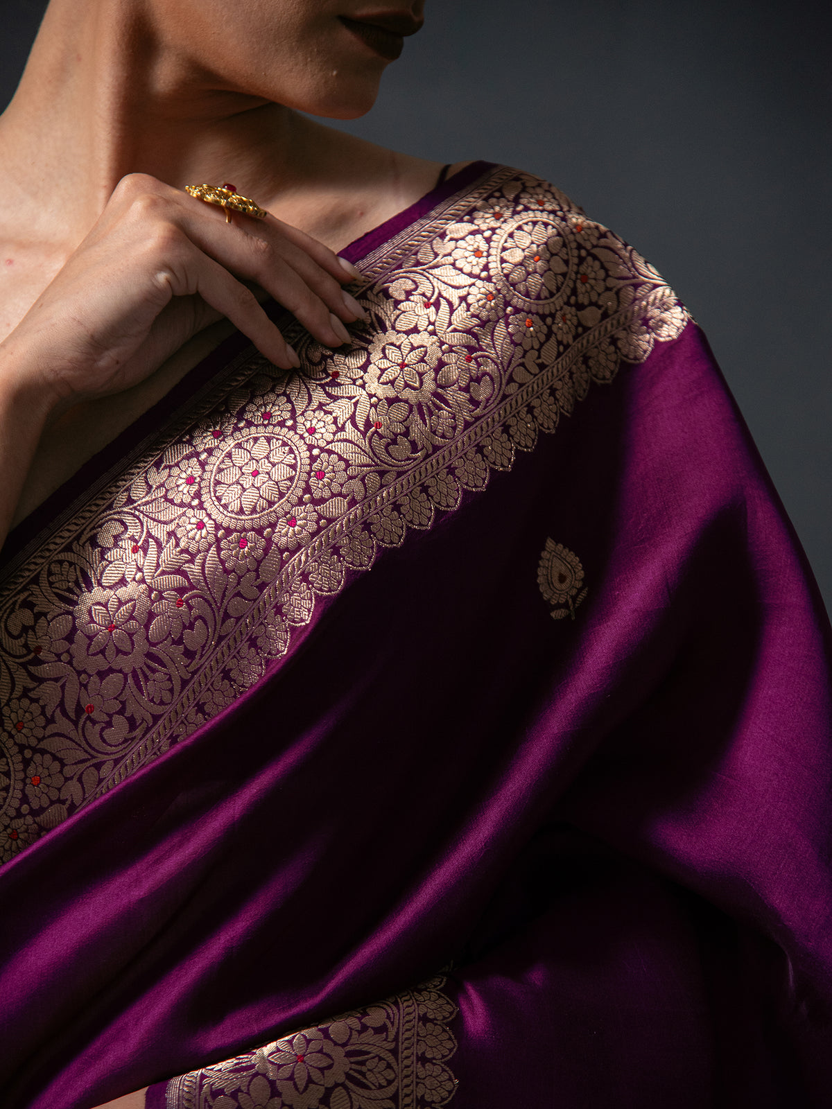 Wine Organza Silk Handloom Banarasi Saree - Sacred Weaves