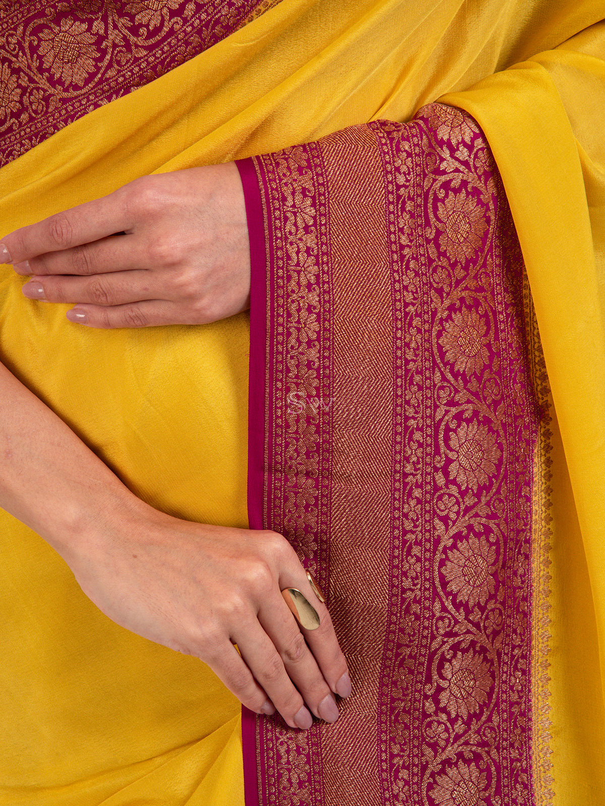 Yellow Plain Crepe Silk Handloom Banarasi Saree