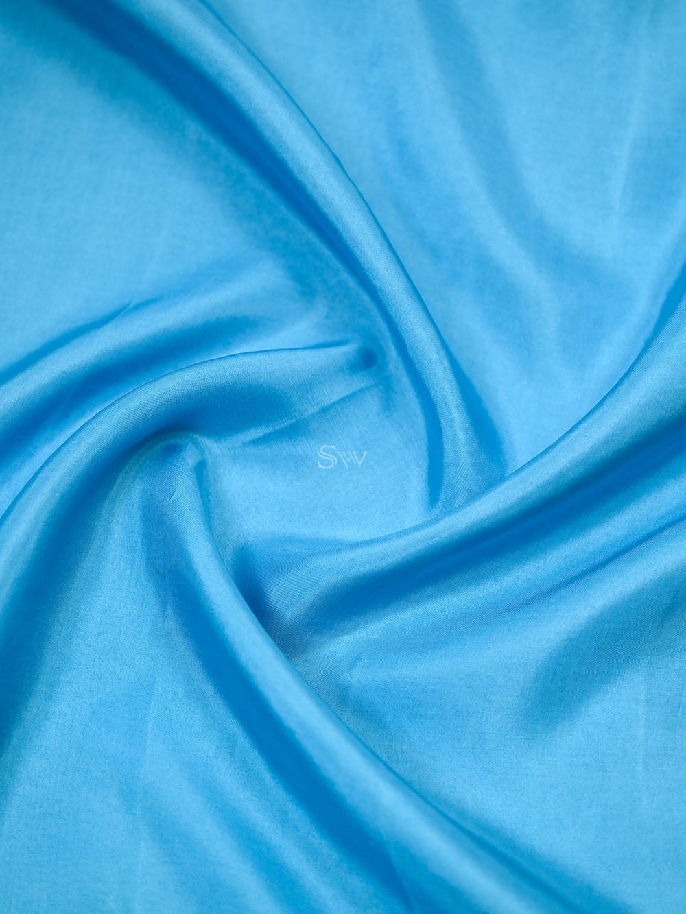 Pastel Blue Contrast Plain Silk Handloom Saree - Sacred Weaves