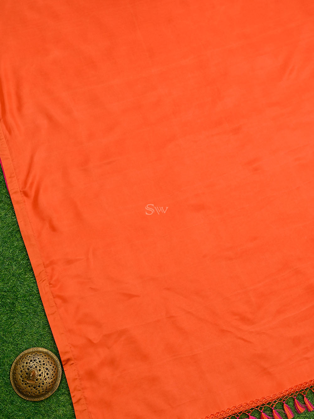 Dark Orange Plain Silk Handloom Saree - Sacred Weaves