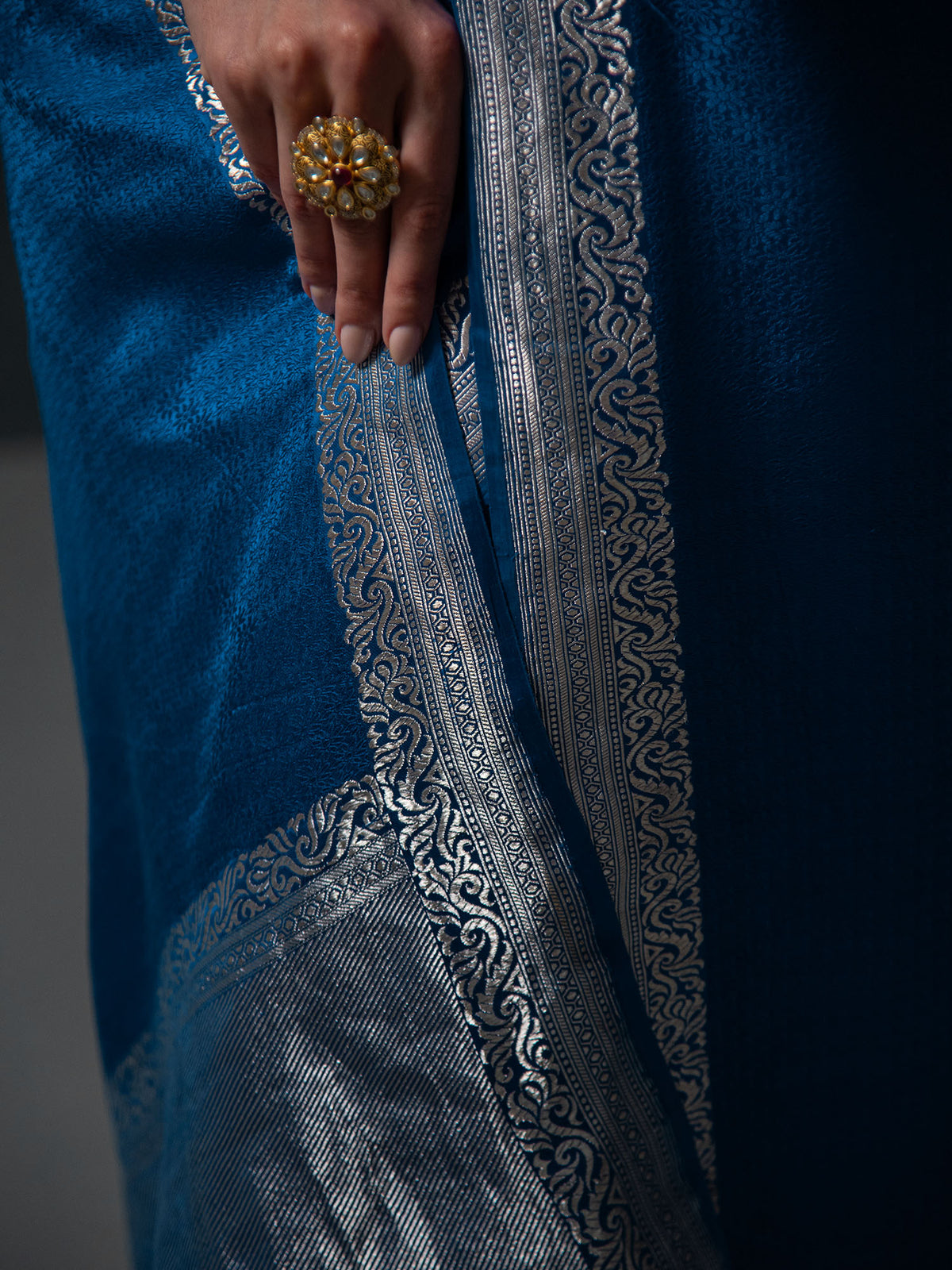 Midnight Blue Satin Tanchoi Handloom Banarasi Saree - Sacred Weaves