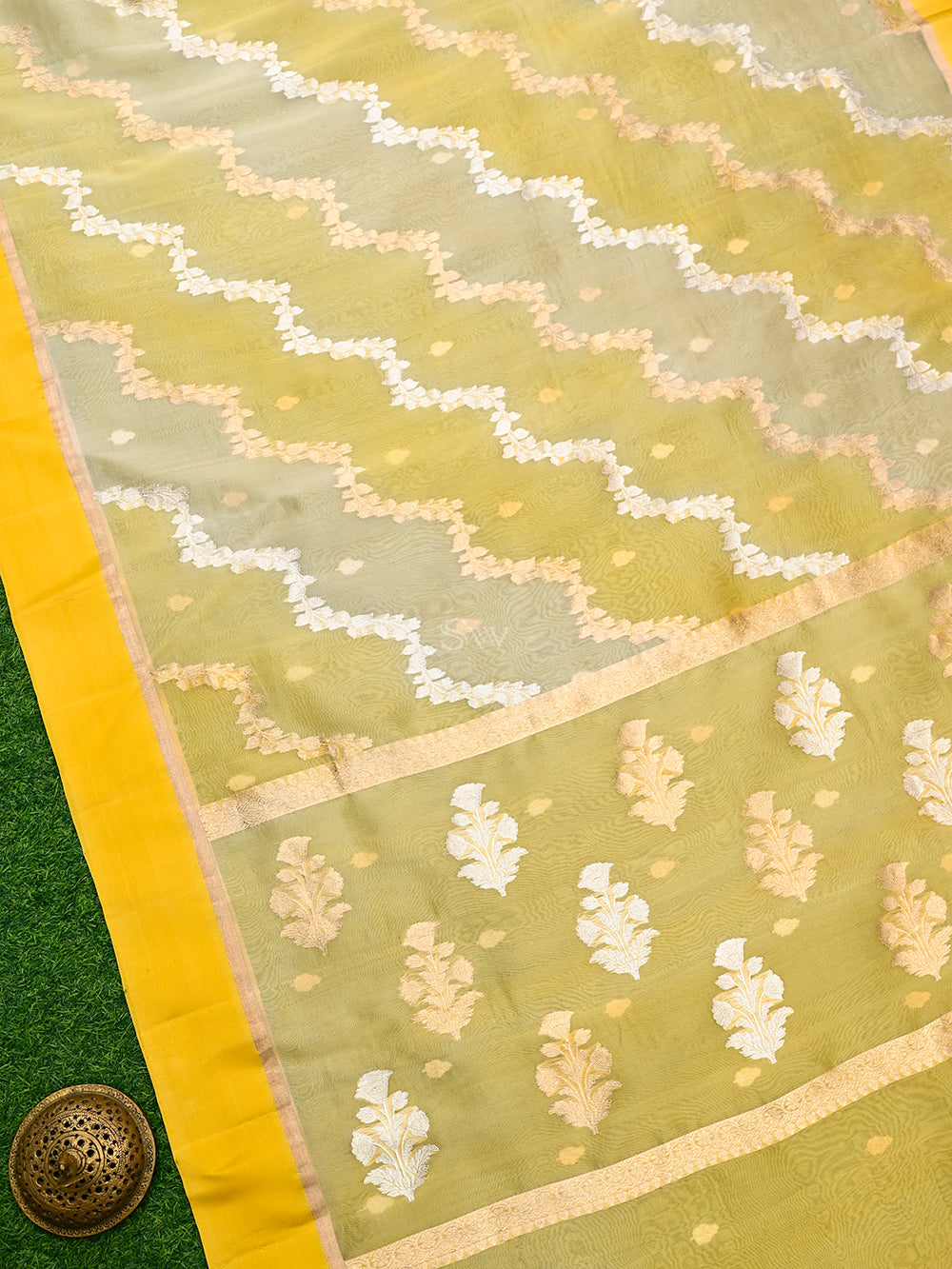 Yellow Organza Handloom Banarasi Saree