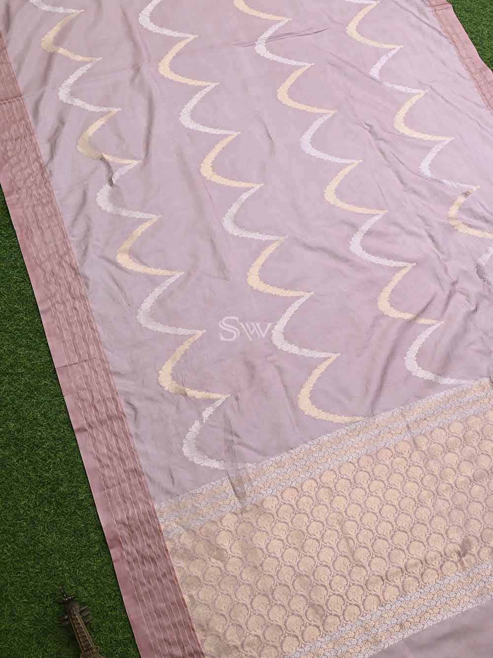 Pastel Pink Stripe Katan Silk Handloom Banarasi Saree -  Sacred Weaves