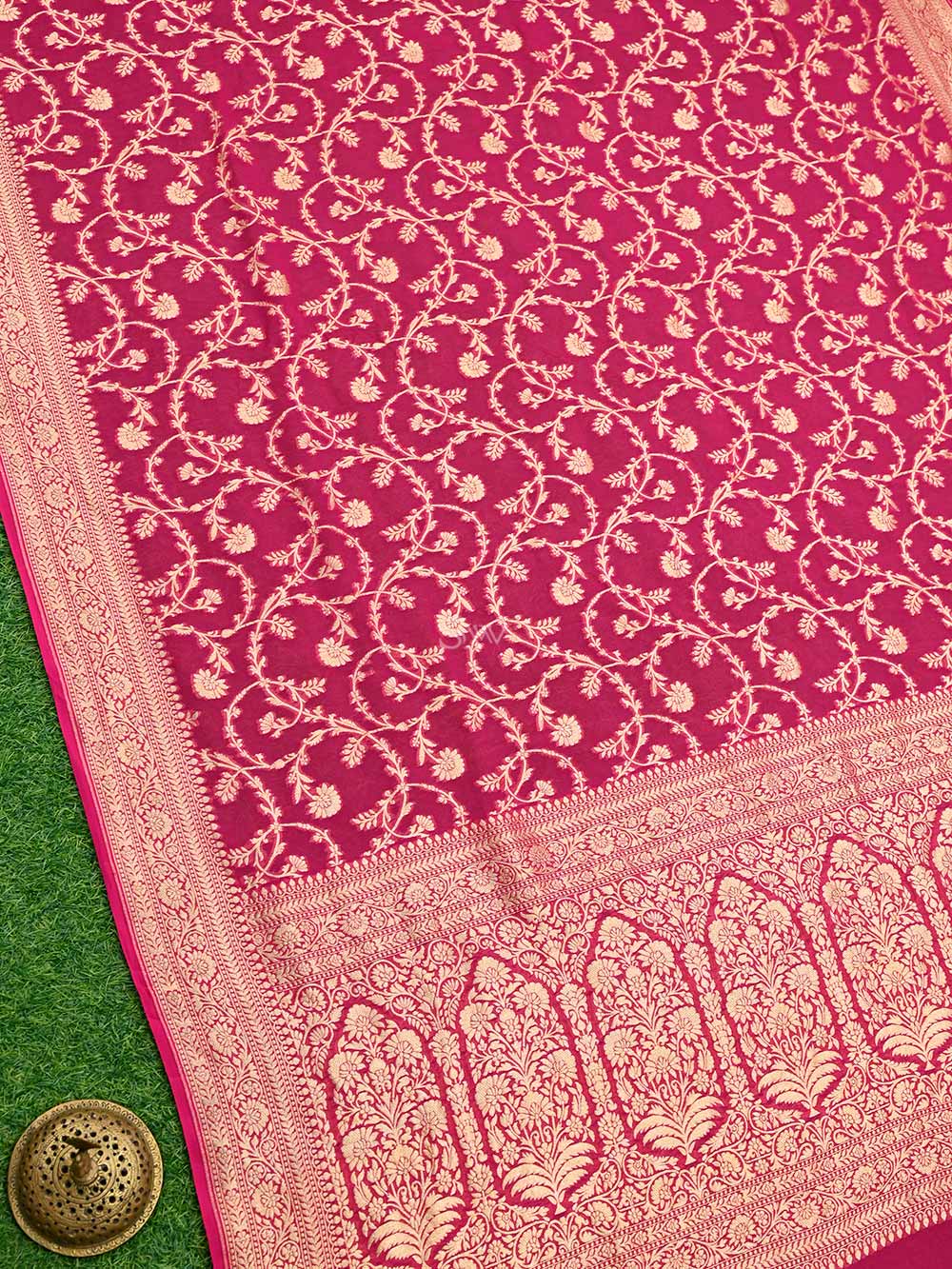 Magenta Jaal Khaddi Georgette Handloom Banarasi Saree - Sacred Weaves