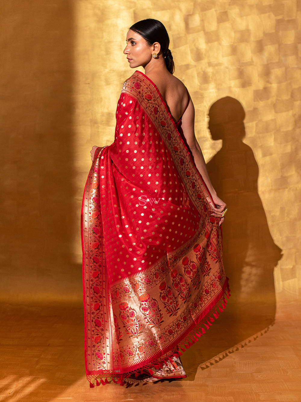 Red Katan Silk Handloom Banarasi Saree - Sacred Weaves