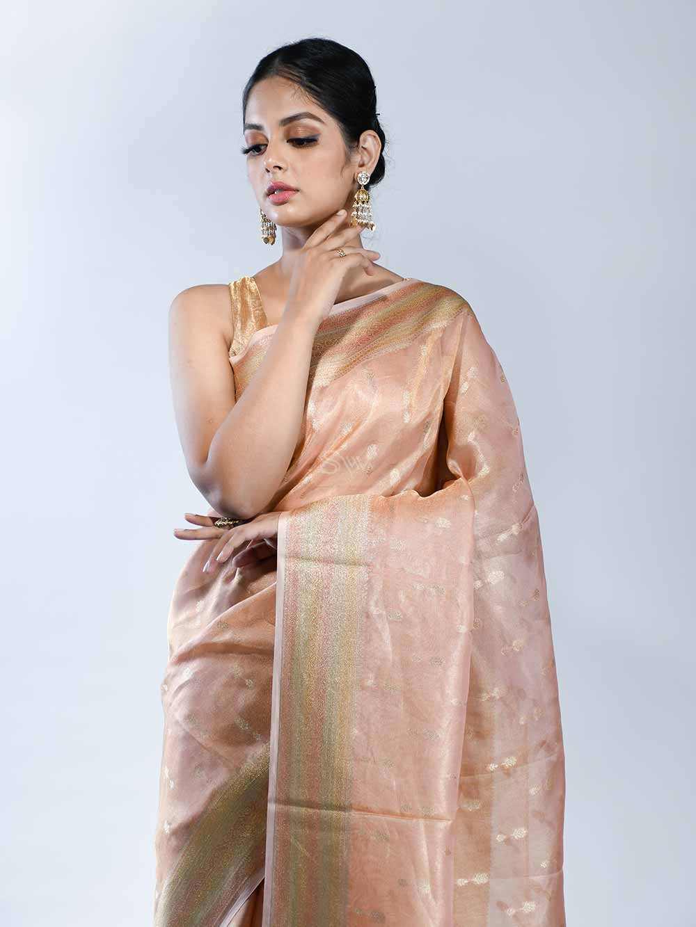 Pastel Peach Booti Tissue Handloom Banarasi Saree - Sacred Weaves