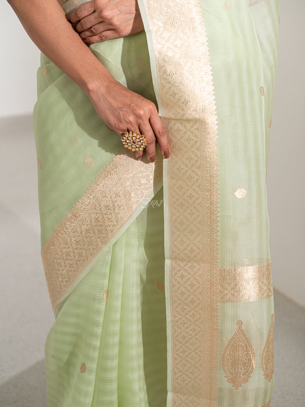 Pastel Pista Green Booti Organza Handloom Banarasi Saree - Sacred Weaves