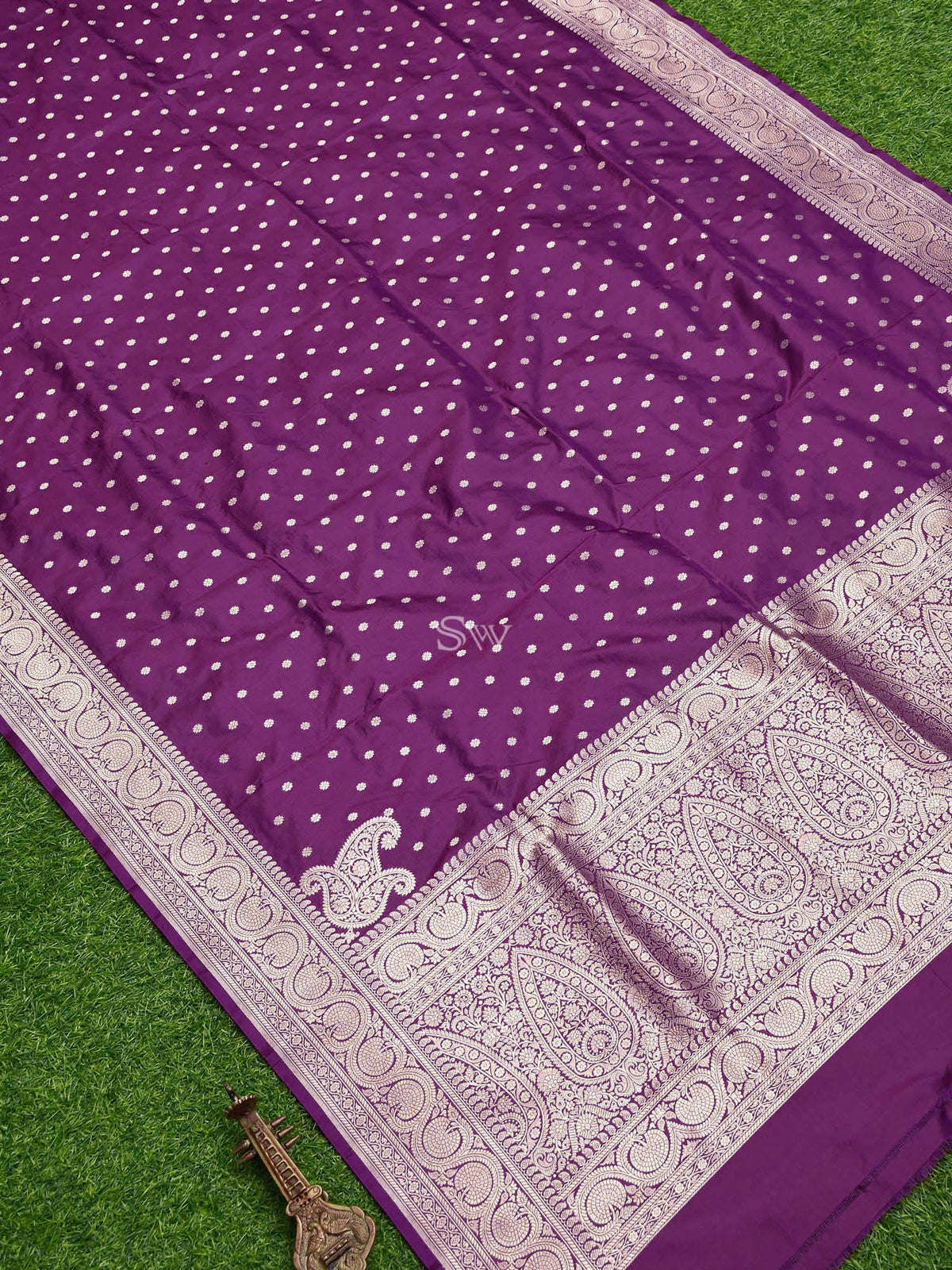 Purple Booti Katan Silk Handloom Banarasi Dupatta - Sacred Weaves