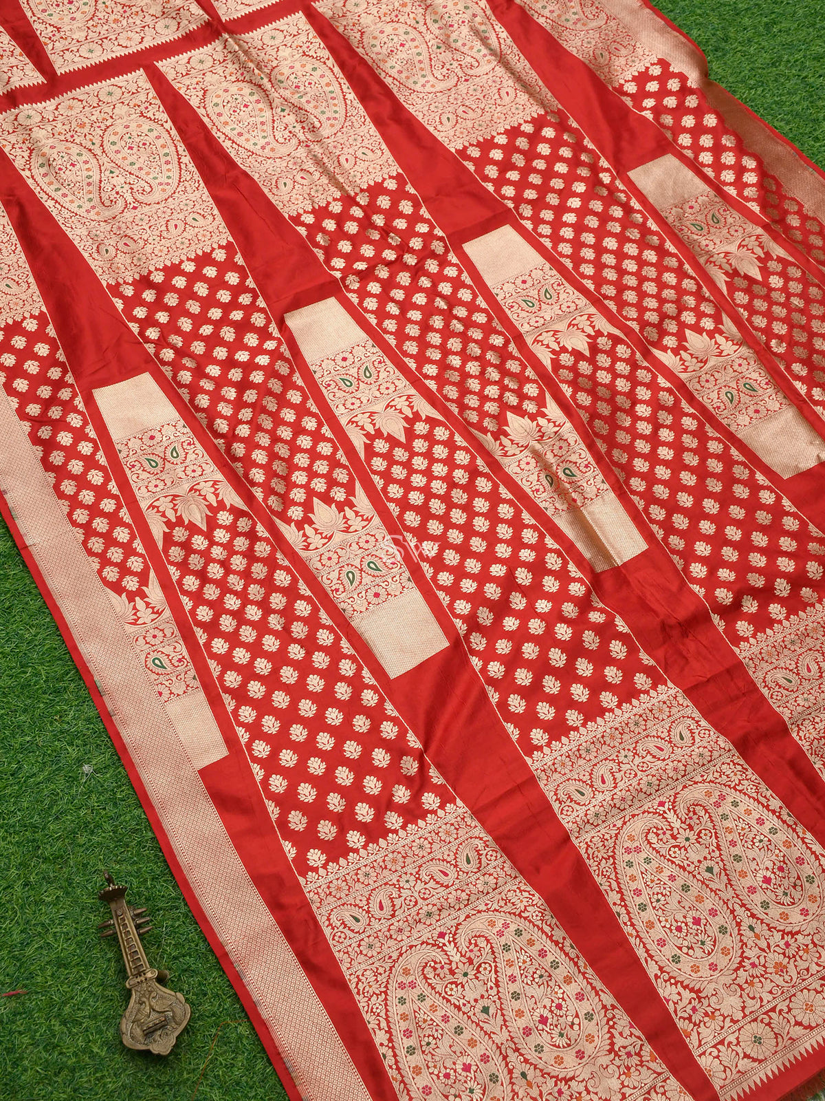 Red Meenakari Silk Handloom Banarasi Lehenga - Sacred Weaves