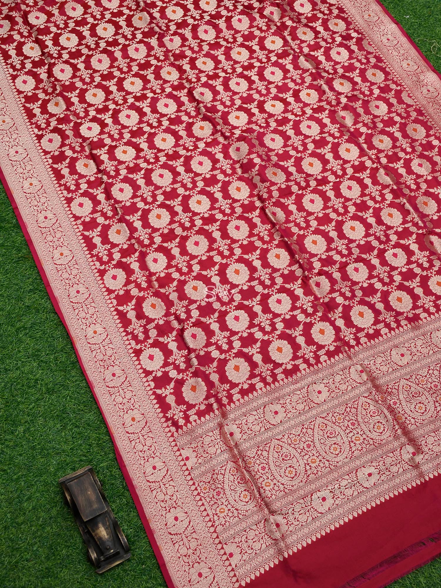 Red Pink Jaal Katan Silk Handloom Banarasi Dupatta - Sacred Weaves