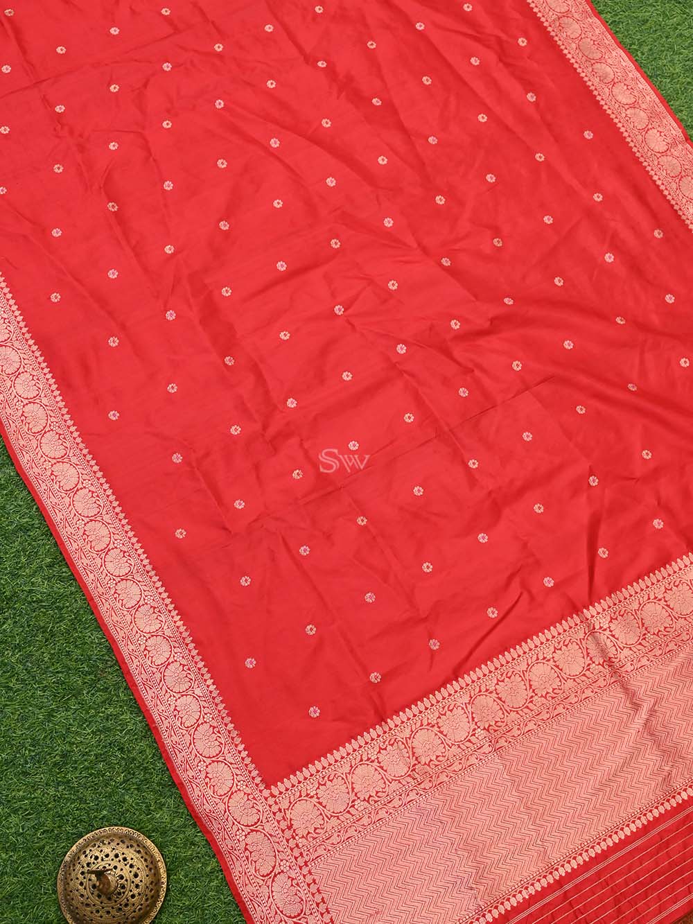 Red Katan Silk Handloom Banarasi Dupatta - Sacred Weaves